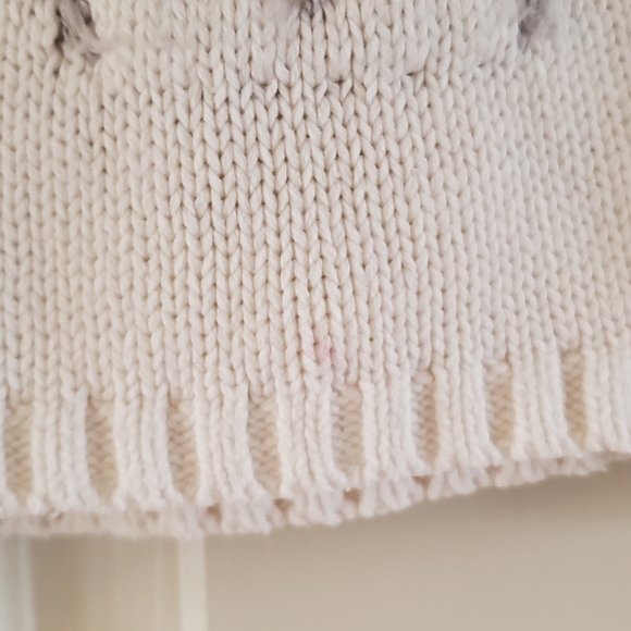 Girls Ultra Soft Gray and White Swan Sweater size 6X - Picture 3 of 4